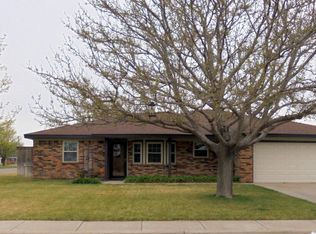 601 Floyd Ave, Dumas, TX 79029