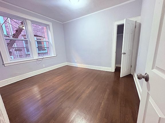 4th image of 309 Park Ave #C1