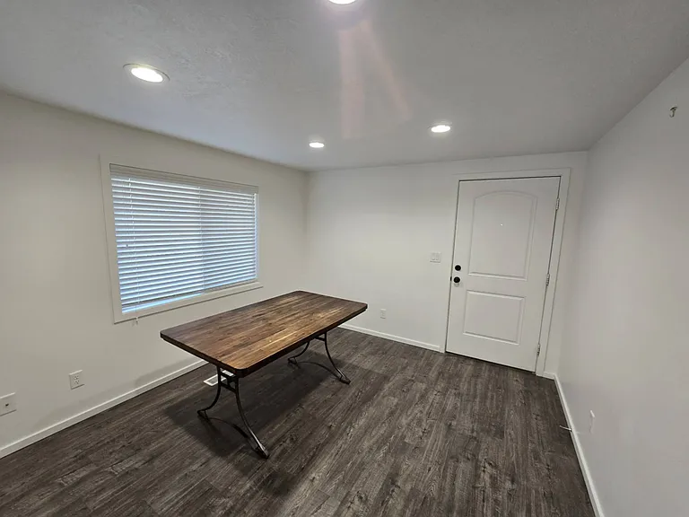 5282 S 575 W — Photo 11