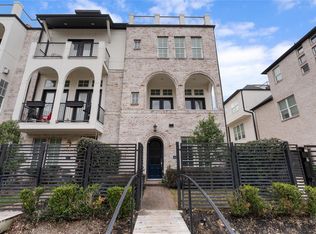 2613 Maxroy St, Houston, TX 77007