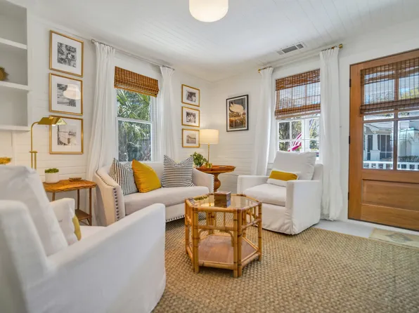 3228 Bannon Dr, Savannah, GA 31404