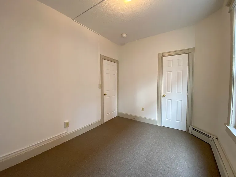 31-33 Bond St — Photo 35