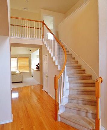 2nd image of 619 Delores Dr