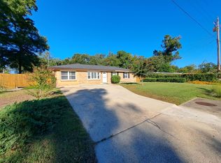 8101 Chapperal Dr, Pensacola, FL 32514