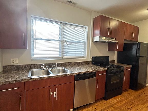 3rd image of 9118-9124 S Dauphin Ave #11520559