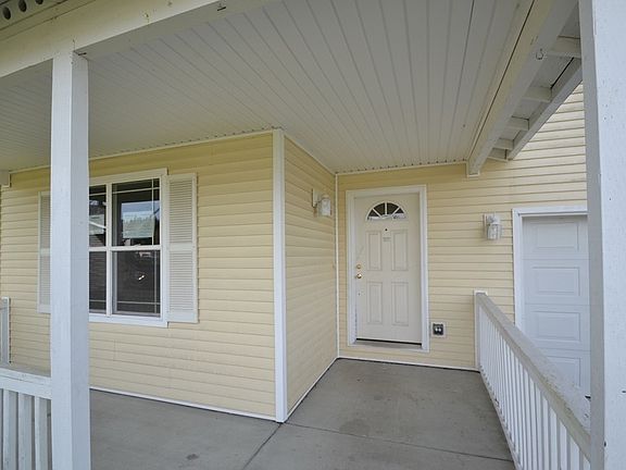 3rd image of 101 George Leslie Dr