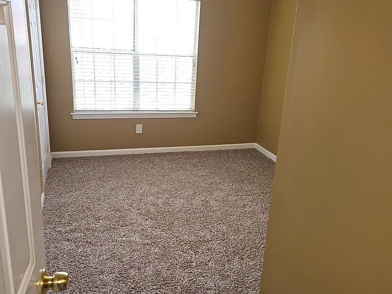 6463 Trysting Oak Dr — Photo 15