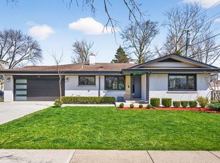 315 N Kenilworth Ave, Elmhurst, IL