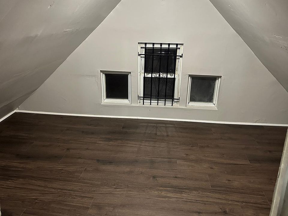 1st image of 12328 146th St Floor 2