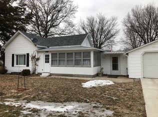 1105 Madison St, Keithsburg, IL 61442