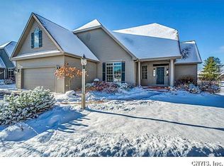 103 Gadwall Ln, Manlius, NY 13104