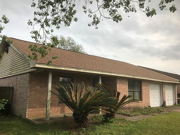 2nd image of 6422 Crestside Dr
