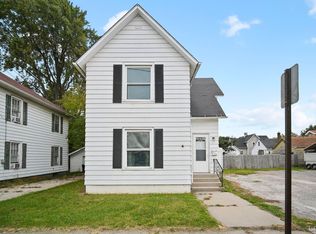 118 N McKenzie St, Adrian, MI 49221