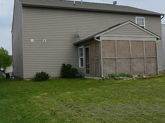 2nd image of 2720 Braxton Dr