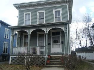 52 Thompson St, Springfield, MA 01109