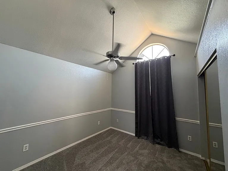 301 Settlers Park Dr — Photo 7