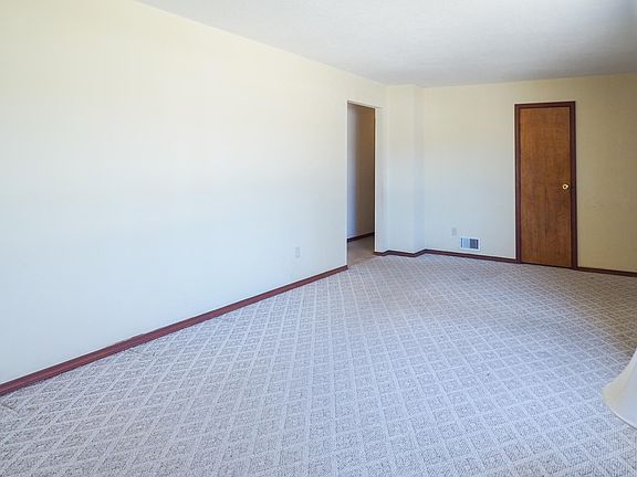 170 W. Lafayette, Constantine (104 of 21