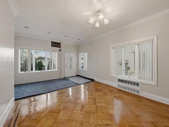 3rd image of 1410 Avenue House Brooklyn Ky