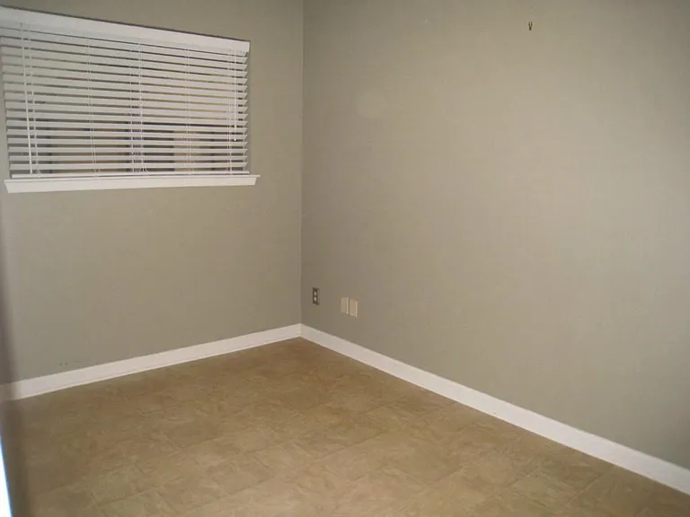 2500 Burleson Rd #402 — Photo 5