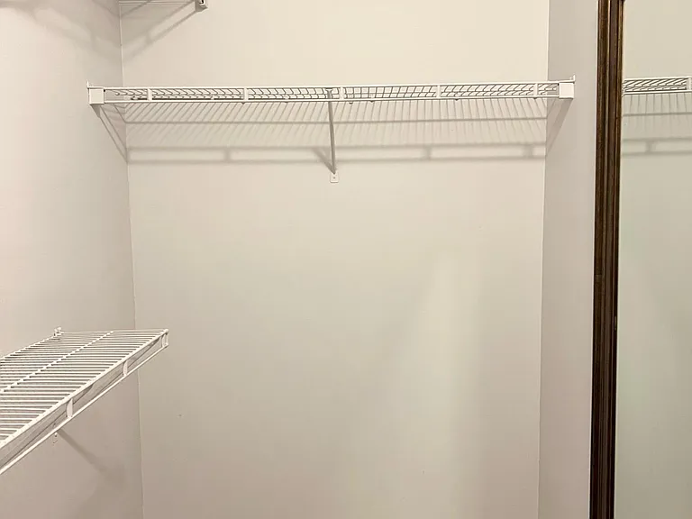 Walk in Closet