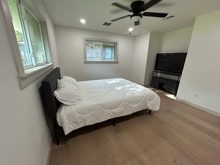 6917 Allview Ln — Photo 12