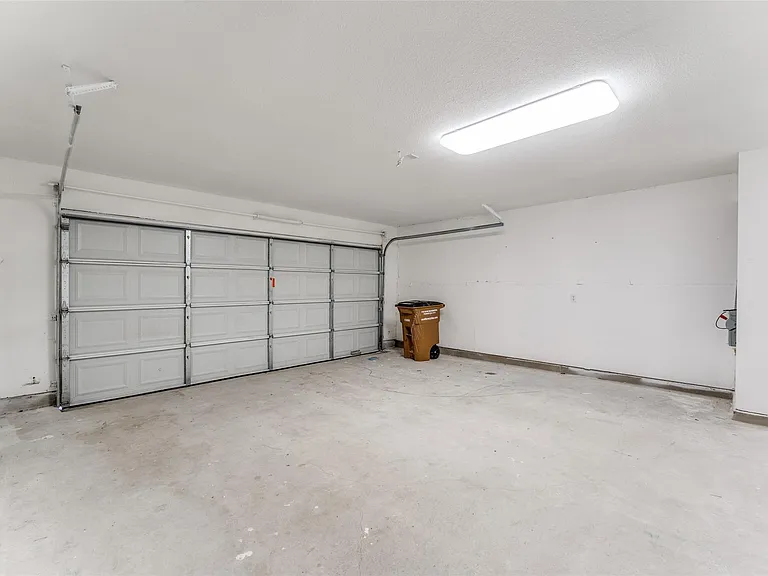 1408 Poppy Seed Ln — Photo 24