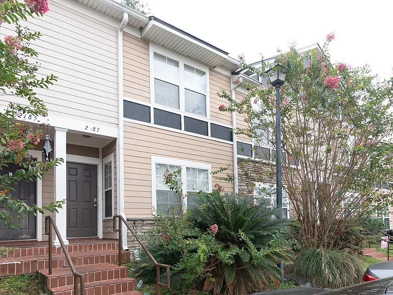 2295 Del Carmel Way #2295 — Photo 1