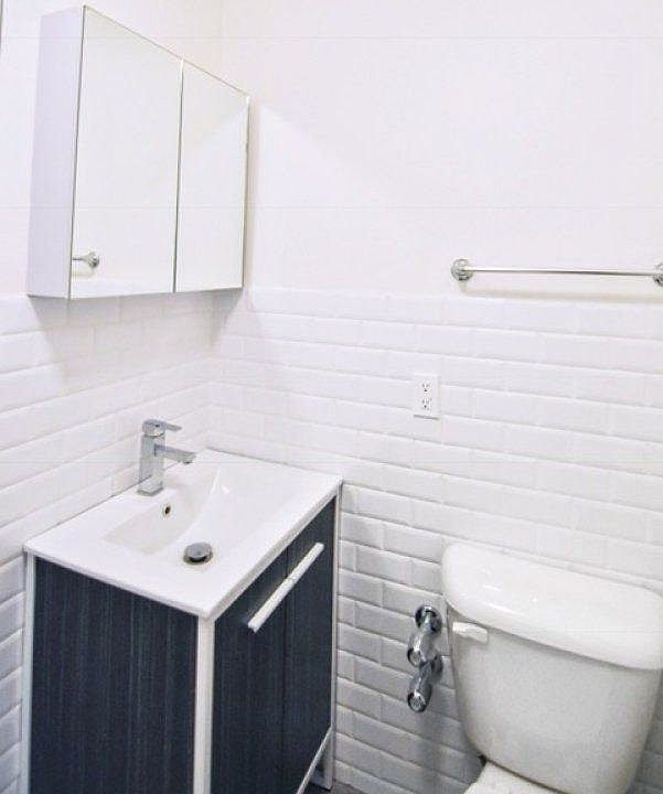 1st image of 385 Convent Ave APT 1B