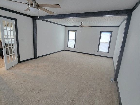 5th image of 3735 Derbyshire Dr