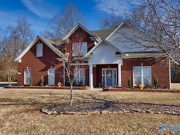 2nd image of 172 Wes Ashley Dr