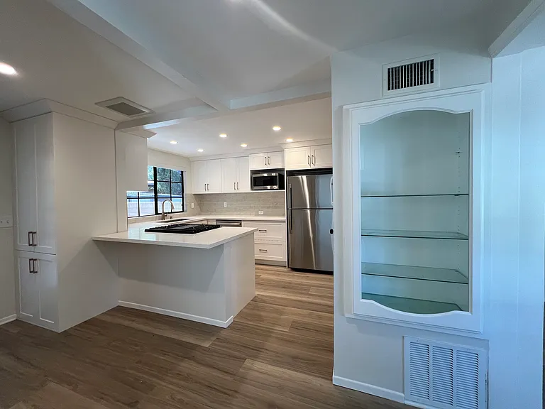 108 N Canyon Blvd — Photo 6