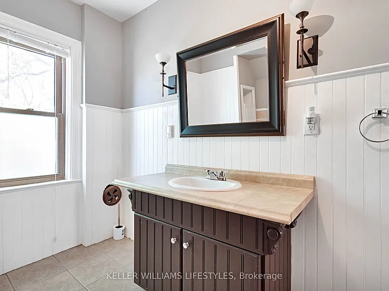 421 Central Ave — Photo 39