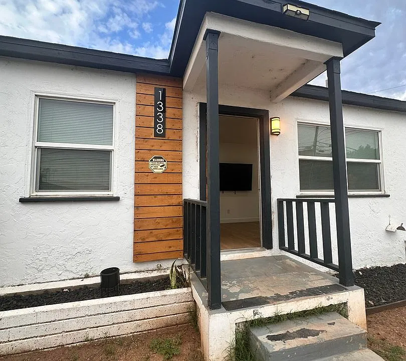 1336 Grove Ave #38