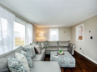 44 King St, Peabody, MA 01960