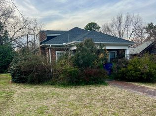 1225 Courtland Dr, Raleigh, NC 27604