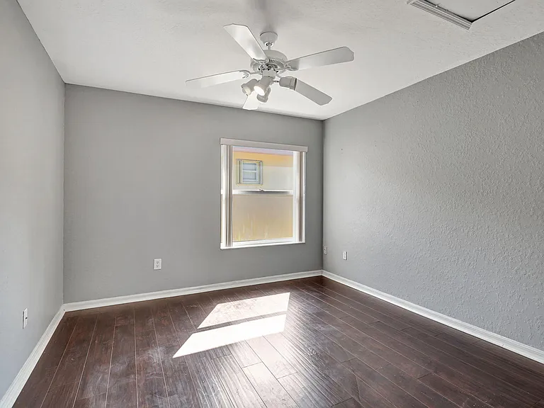 4190 Bahia Isle Cir — Photo 39