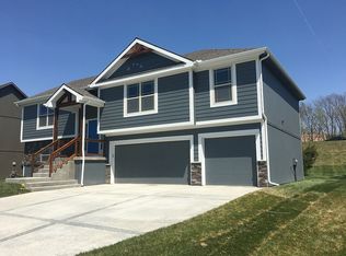 7815 N College Ave, Kansas City, MO 64119