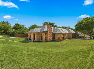 8712 Lake Country Dr, Fort Worth, TX 76179