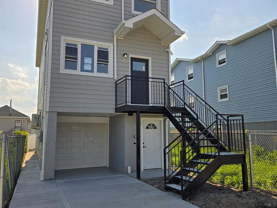 1st image of 445 Beach 45th Street