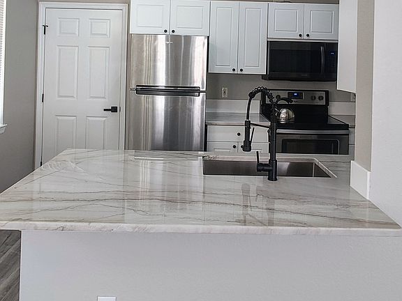 5th image of 1757 Sophias Dr APT 108