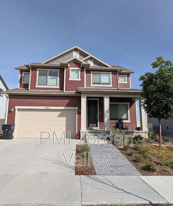 4512 W Thorley Dr