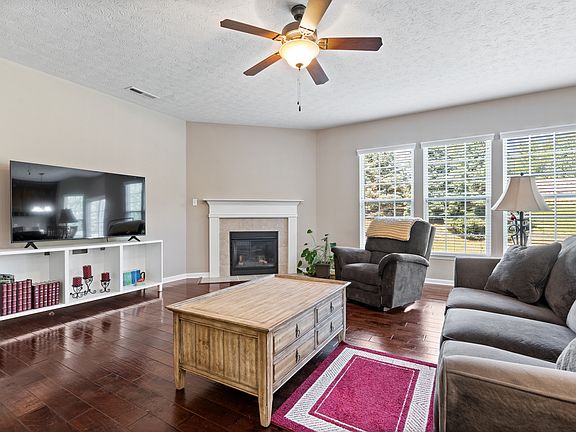 4th image of 1332 Mayfield Ct