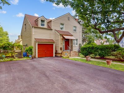 166 Catherine Street, Hartford, CT, 06106