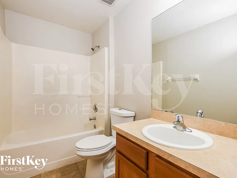 536 Haines Trl — Photo 14