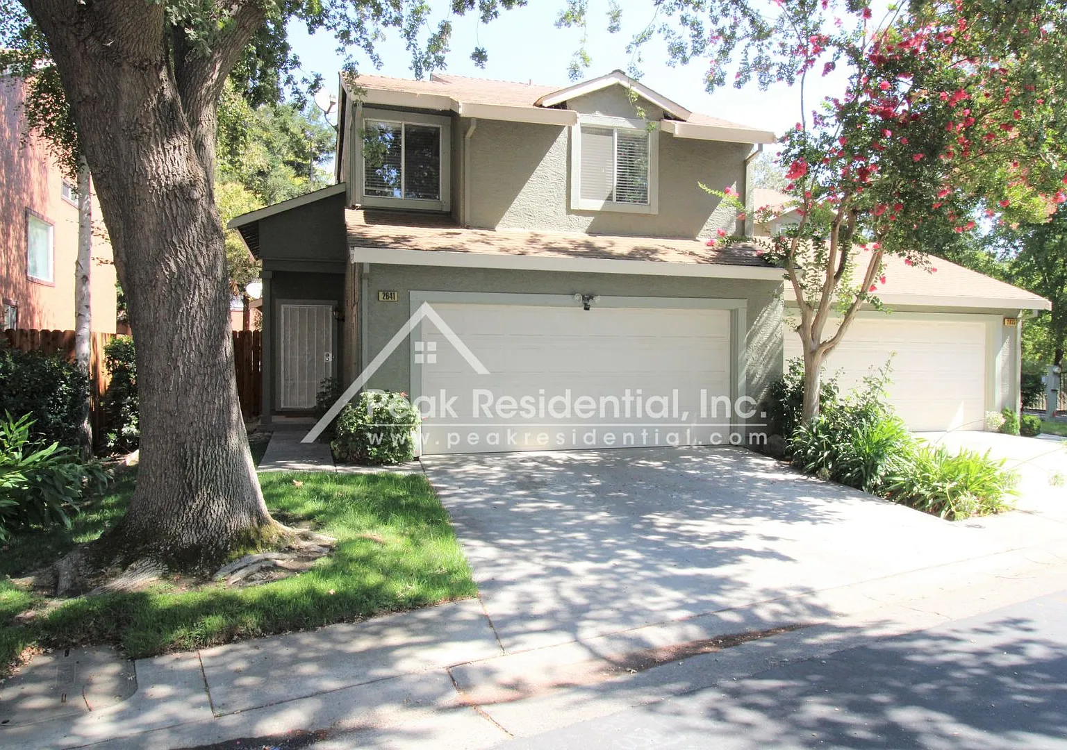 Updated 3bd/2.5ba West Sacramento Home with 2 Car Garage — Photo 1