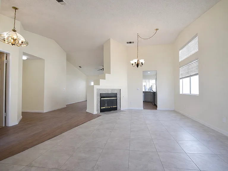 14129 La Mirada St — Photo 3