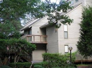 58 Villa Ridge Dr, Hartfield, VA 23071