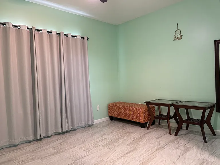213 Duchess Ct — Photo 9
