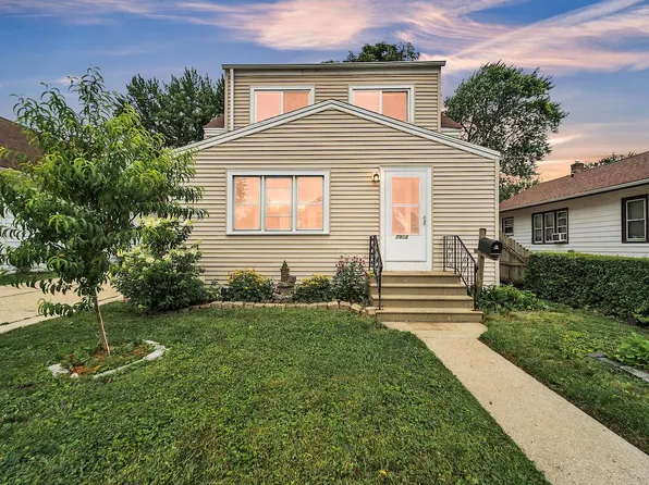 7018 37th AVENUE, Kenosha, WI 53142