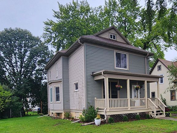 3rd image of 706 S 9th STREET